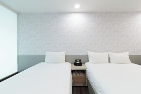 O Fun Hotel