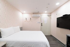 O Fun Hotel