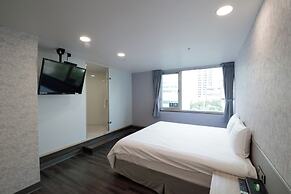 O Fun Hotel