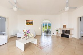 Villa Galadriel con Piscina by Wonderful Italy