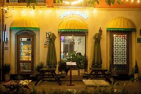 Jana Hotel & Apartment