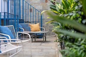 Kallithea Apartments by Olala Homes
