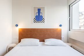 Kallithea Apartments by Olala Homes