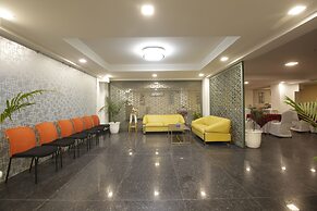 Lime Wood Stay - Studio Apartment