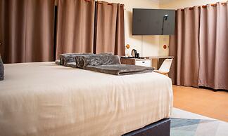 Staybridge Kasane Resort & Spa
