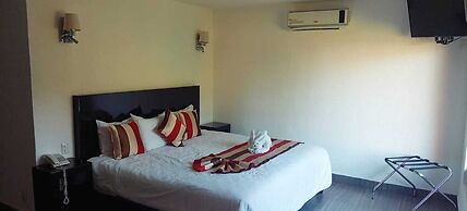 HOTEL PUNTA GALERIA