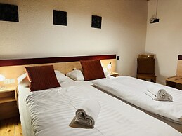 Hotel Nest