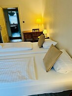 Hotel Nest
