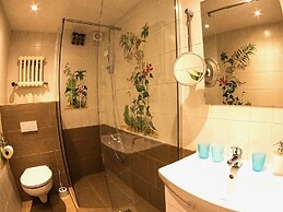 Hotel Nest