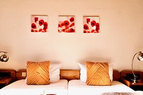 Hotel Nest