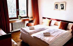 Hotel Nest