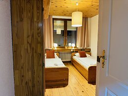 Hotel Nest