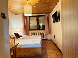 Hotel Nest