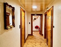 Hotel Nest