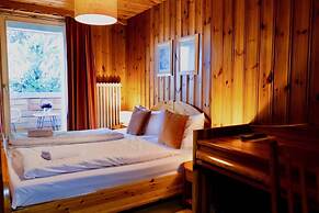 Hotel Nest