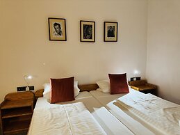 Hotel Nest