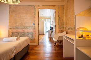 VAGO Alcântara Suites