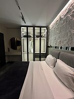 La Mirage Suites & Apartments