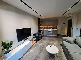 La Mirage Suites & Apartments