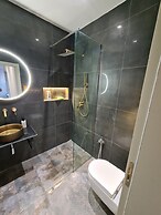 La Mirage Suites & Apartments