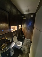 La Mirage Suites & Apartments