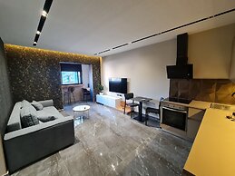 La Mirage Suites & Apartments