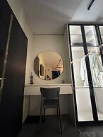 La Mirage Suites & Apartments