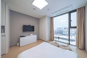 Chuncheon Bella Residence Hotel
