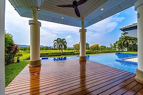 Luxury Mansion On Golf Course - BMG5