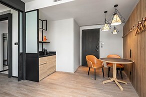 Moxy Bangkok Ratchaprasong
