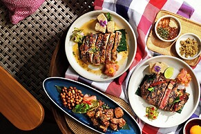 Moxy Bangkok Ratchaprasong