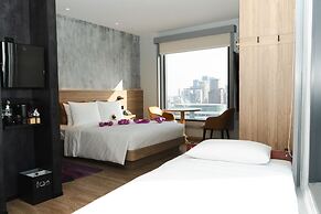Moxy Bangkok Ratchaprasong