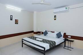 Hotel Banyan Tree