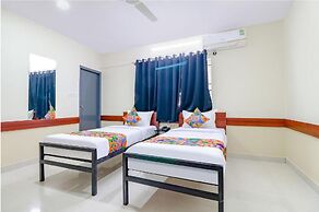 Hotel Banyan Tree