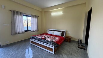 Hotel AJ Himalayan