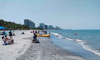 The Blue House Hostel - Santa Marta
