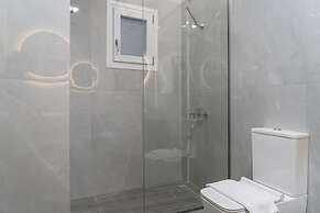 Nisimos Modern Apartment