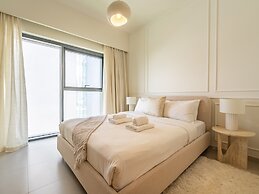 Lavishly Elegant 2BR with Breathtaking Burj View