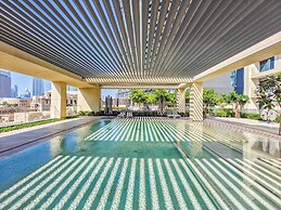 Lavishly Elegant 2BR with Breathtaking Burj View