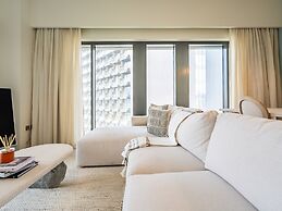 Lavishly Elegant 2BR with Breathtaking Burj View