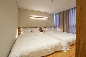 Hotel Ground27
