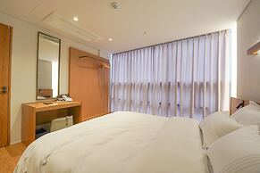 Hotel Ground27