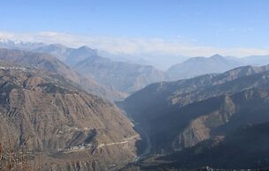 AJ Himalayan Homestay