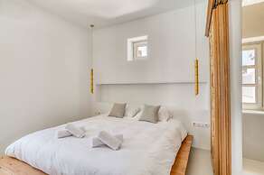 Lil Paros Luxury suites