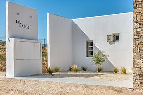 Lil Paros Luxury suites
