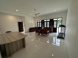Kaduwela Layathraa