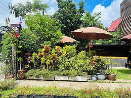 CHERN CHIANGMAI BOUTIQUE