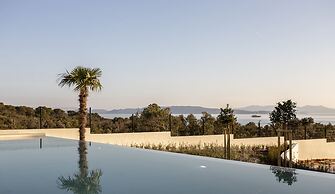 LIOQA Resort