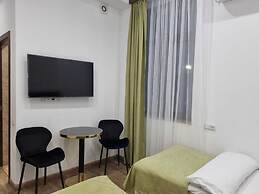 Days Inn Hotel