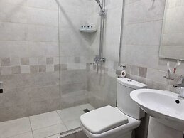 Days Inn Hotel
